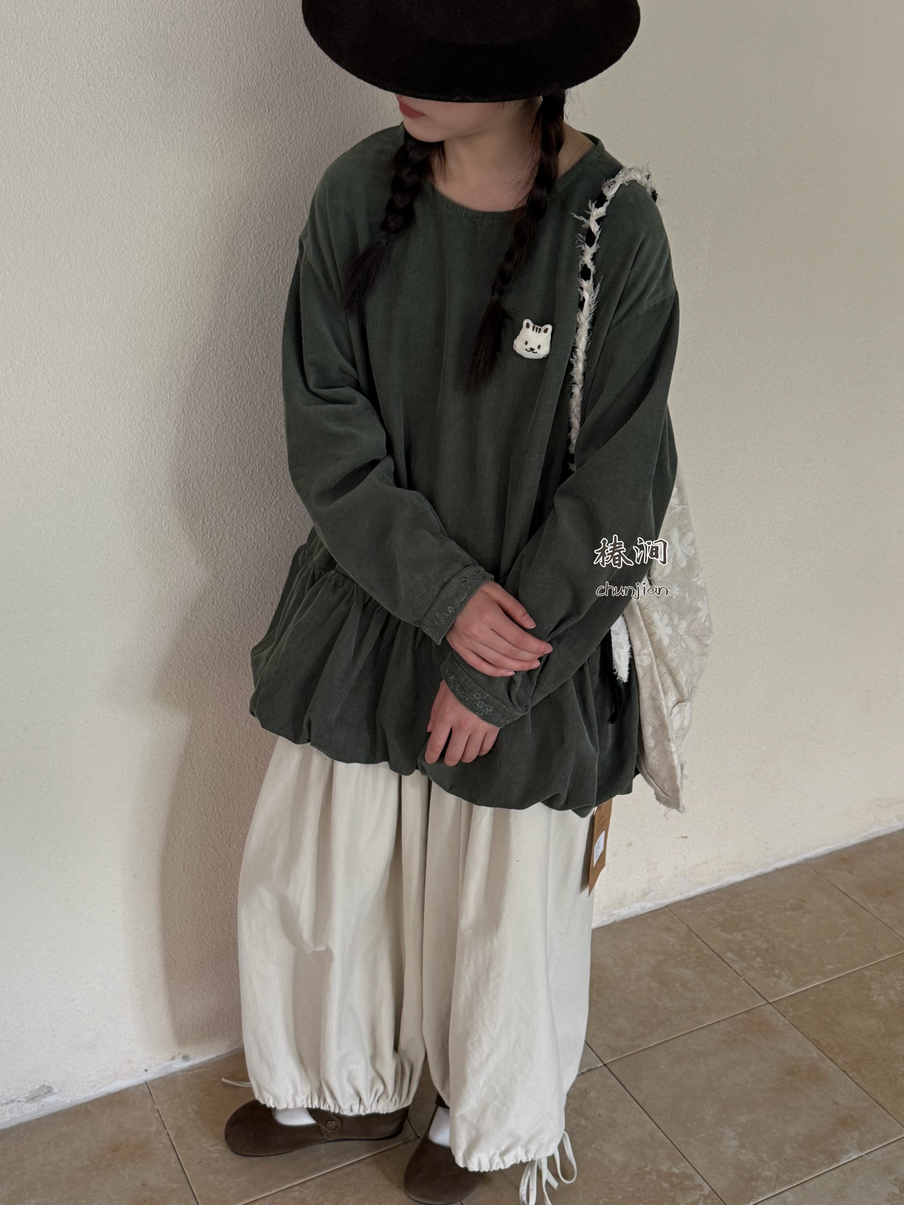 米多多 椿涧#66701#日系花边拼接百搭上衣