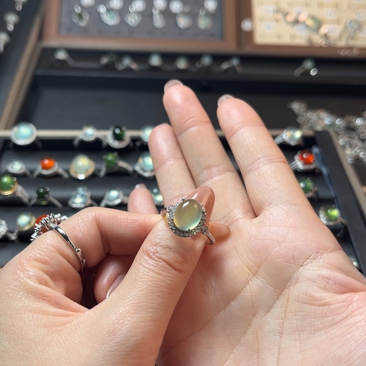 蛇纹石玉银S925镶嵌戒指