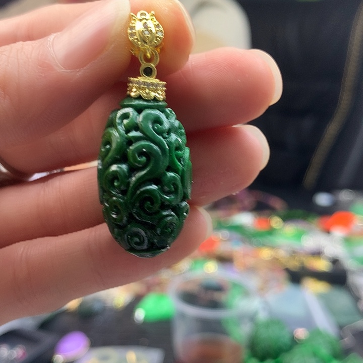 翡翠银S925镶嵌颈饰