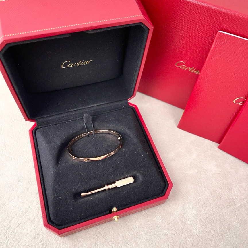 95新 Cartier/卡地亚 素圈手镯～15码/2401