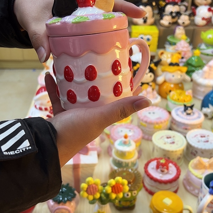 摆件陶瓷等行业的产品出口