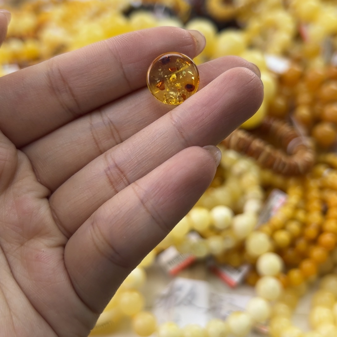 琥珀珠宝奇石未镶嵌