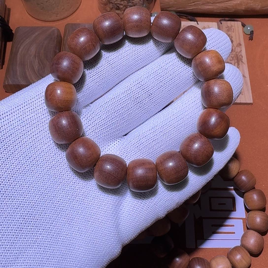 檀香木1314×16颗树头老料奶韵药香