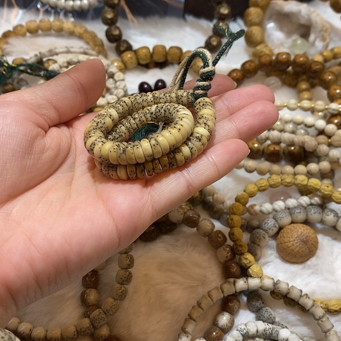 吊坠星月菩提海南