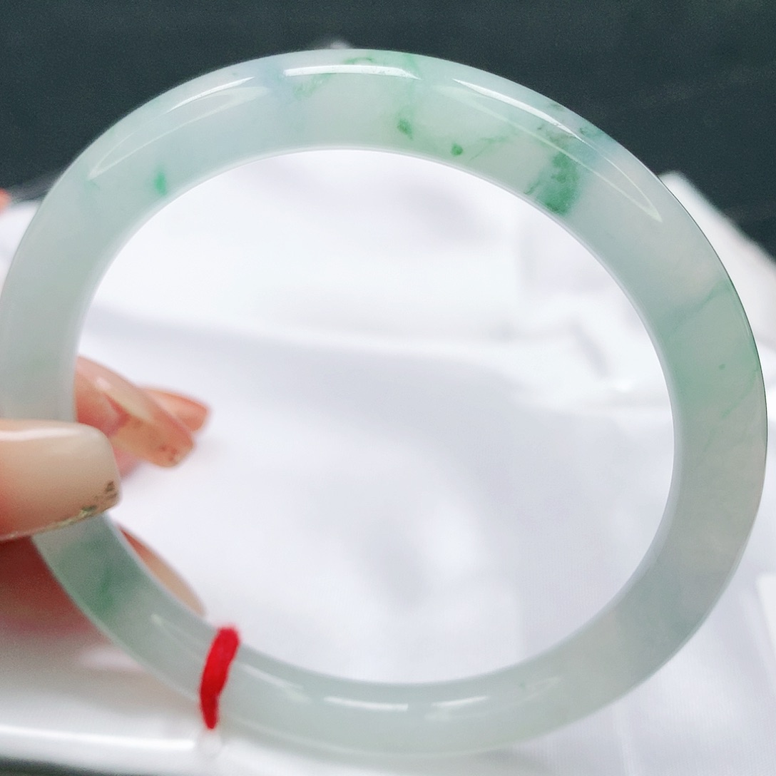 未镶嵌手镯翡翠081