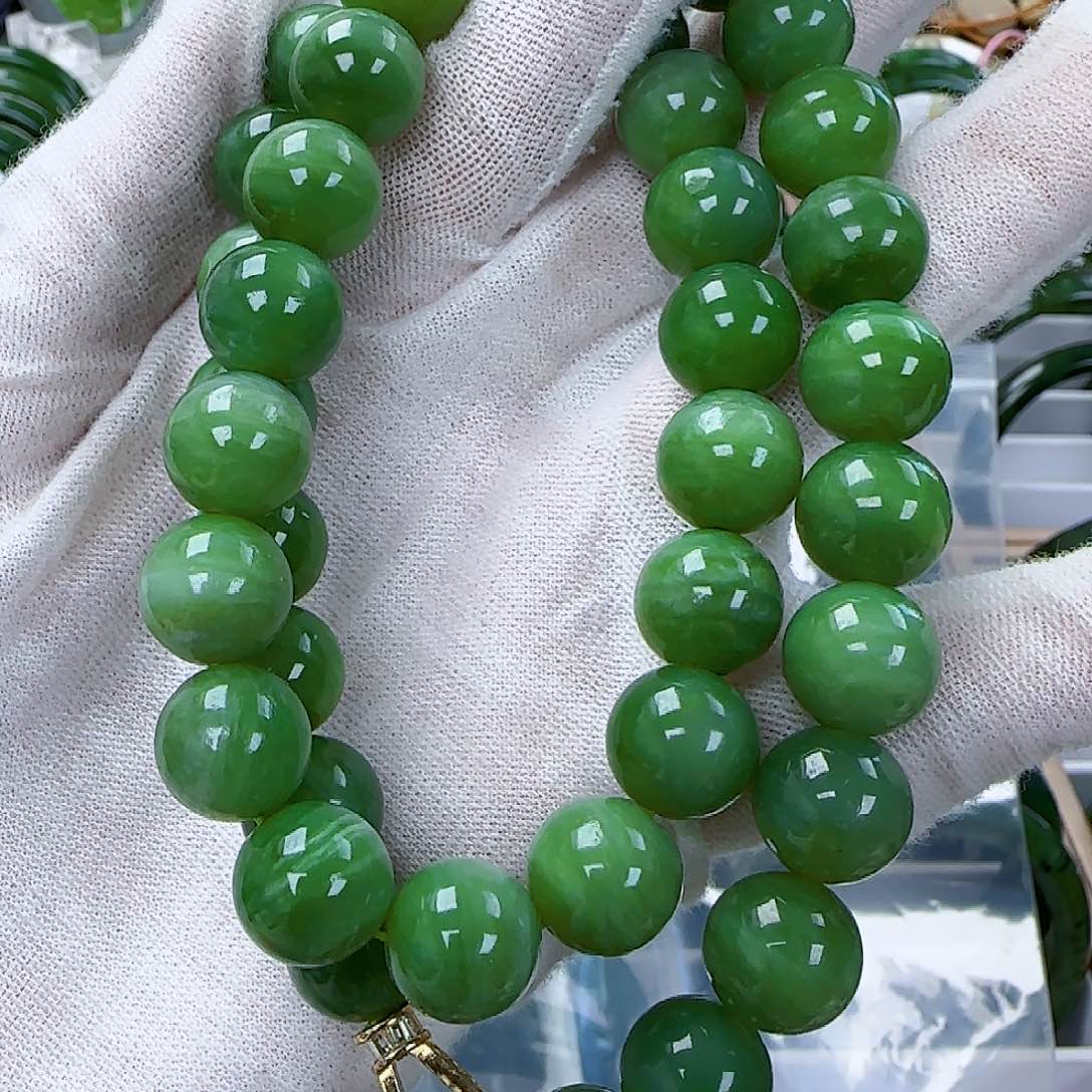 和田玉串珠未镶嵌