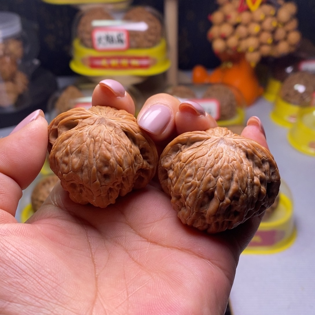 把件文玩核桃05红皮磨43尺全品