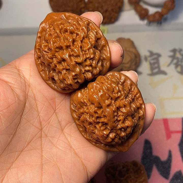 西***人把件文玩核桃官帽