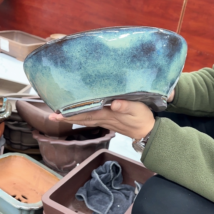 紫砂花盆紫砂的颜色很好看呀