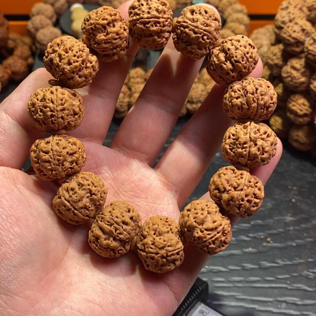 金刚菩提手串平头梅花