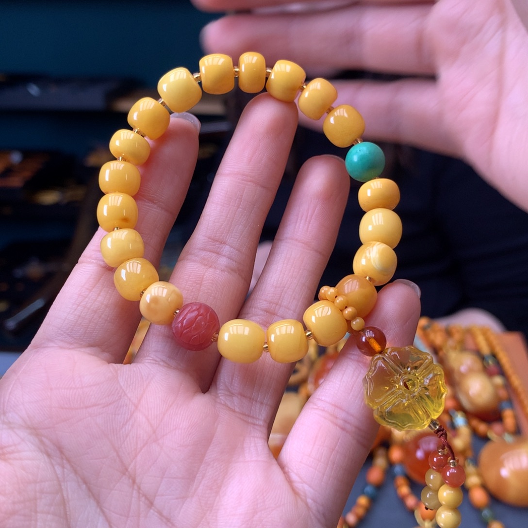 蜜蜡未镶嵌手串微瑕