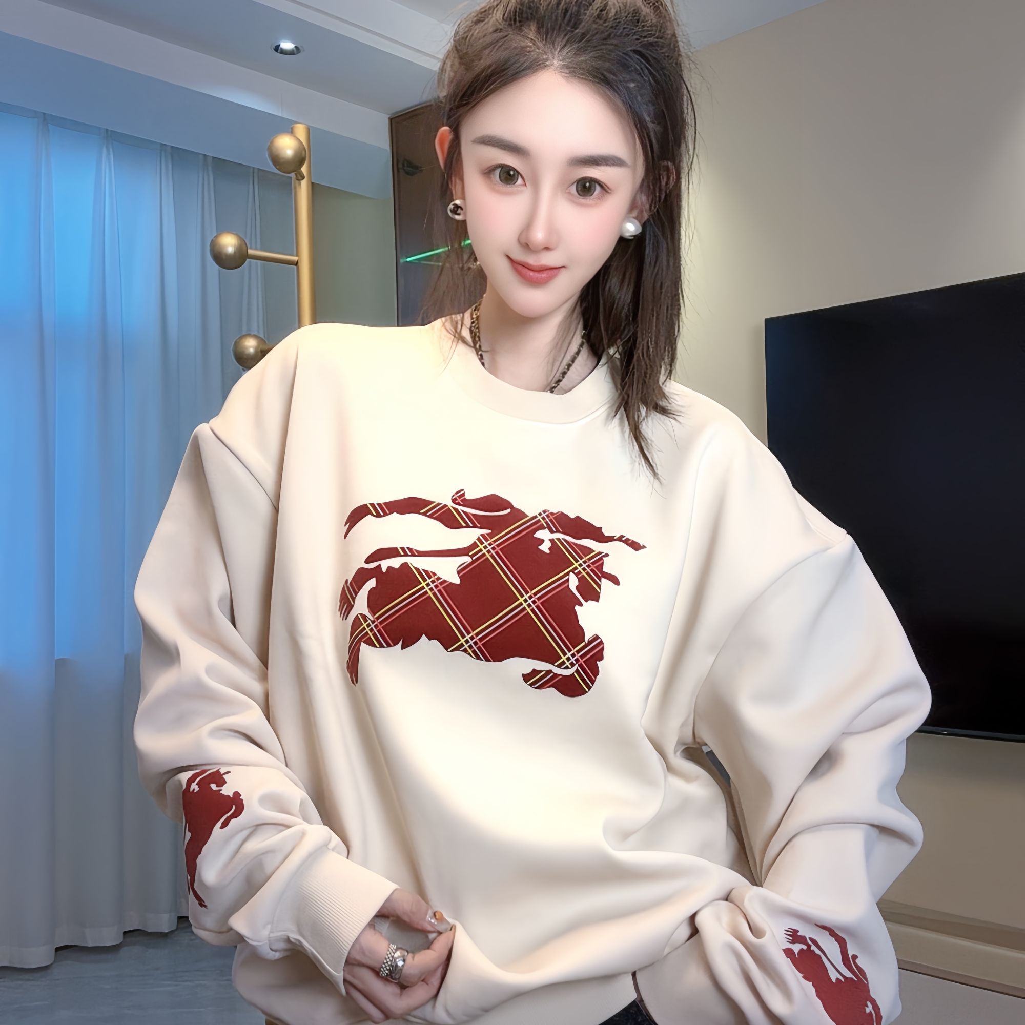 BANSUISDGA【娜娜】款宽松【红色战马】男女同款卫衣