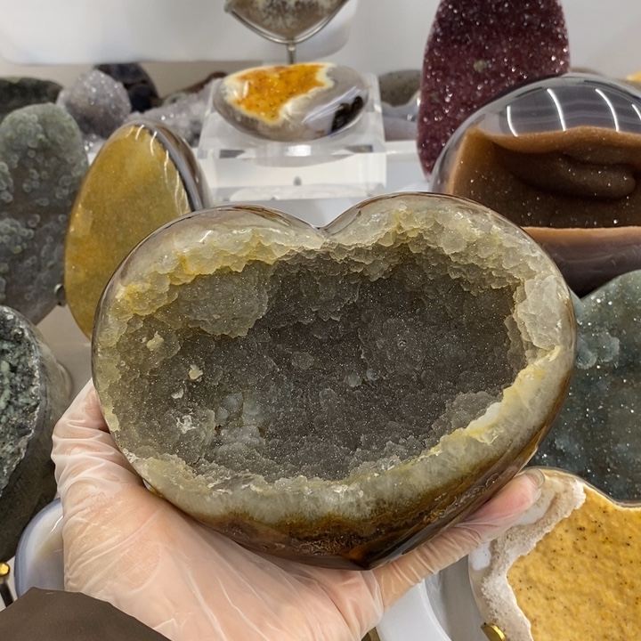 紫晶未镶嵌珠宝半成品20