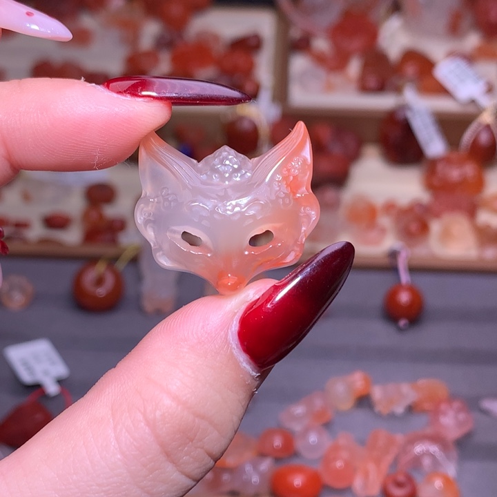 南红玛瑙合金颈饰狐狸面具1