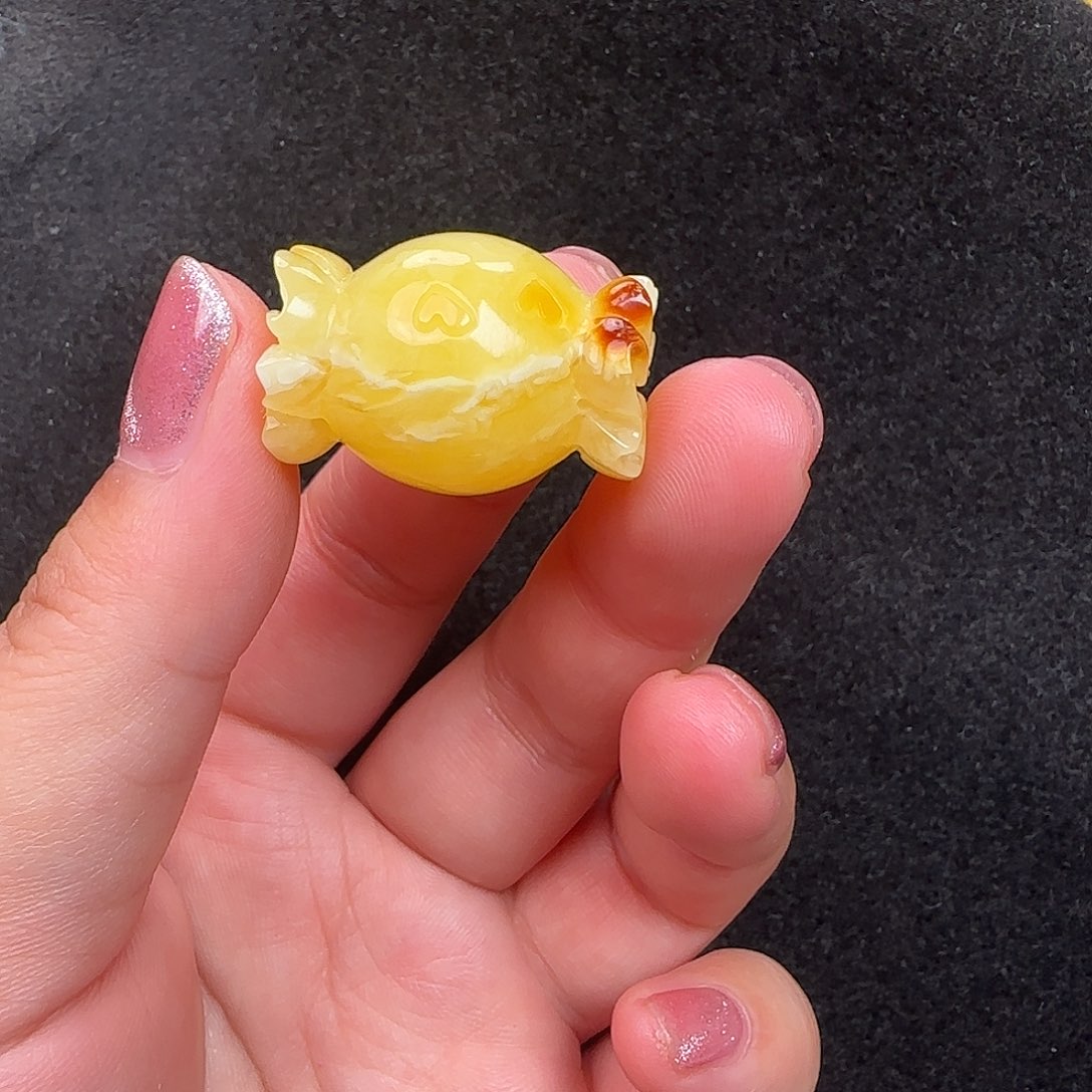 蜜蜡未镶嵌珠宝奇石