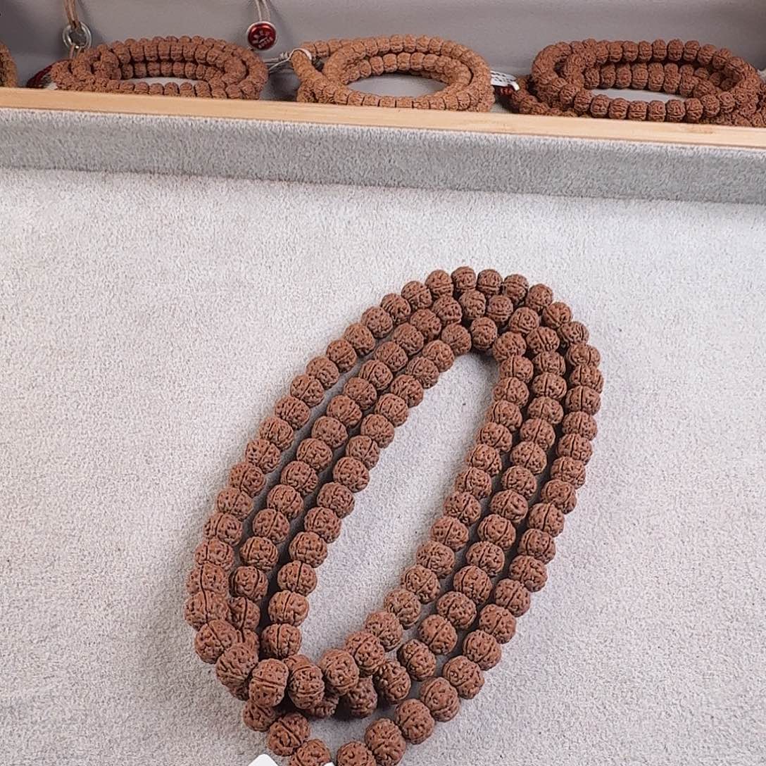 金刚菩提吊坠A***生老树王