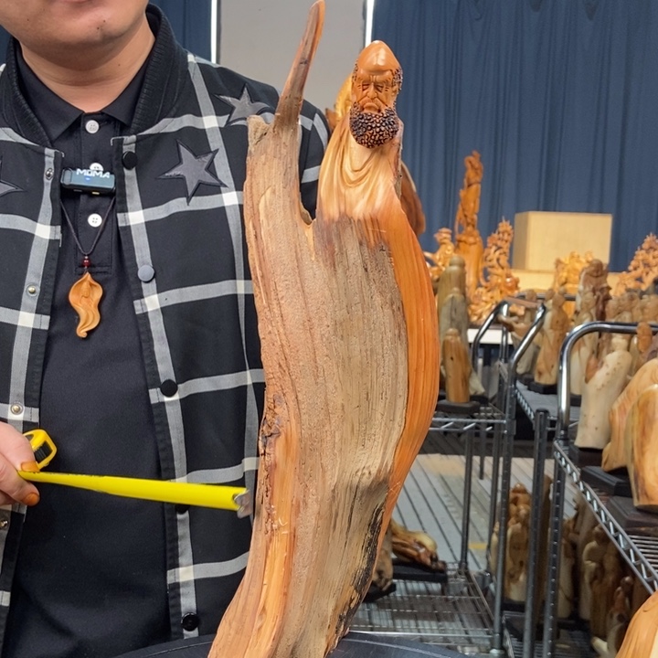 柏木（崖柏）随型摆件