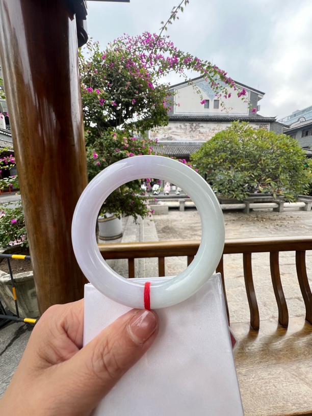 天然缅甸翡翠a货55-57淡紫圆条水润