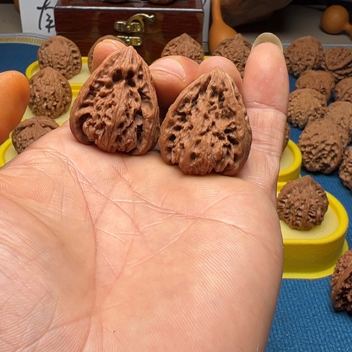 核桃南疆佛肚小手捻