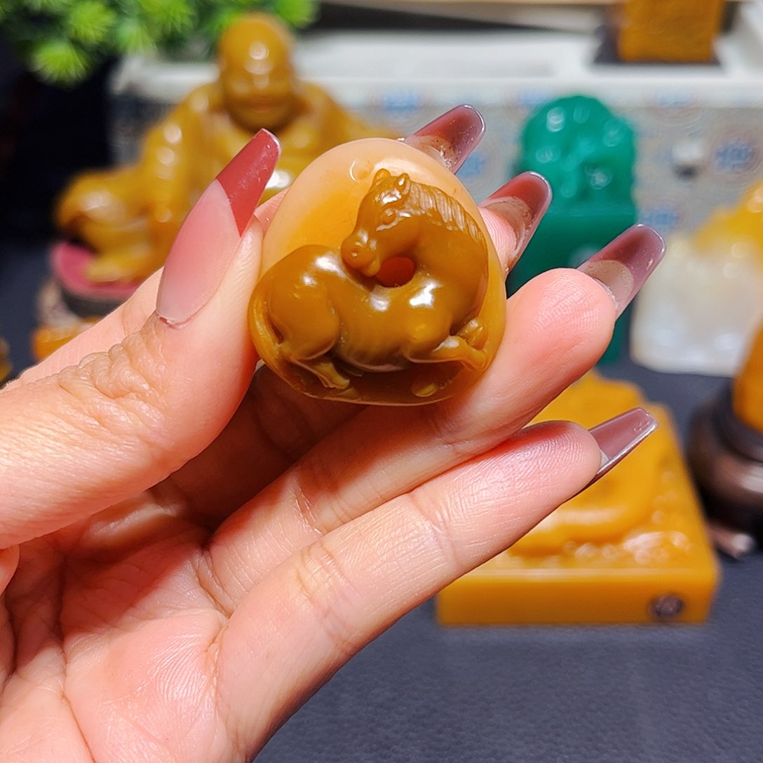 田黄石石雕石雕石雕