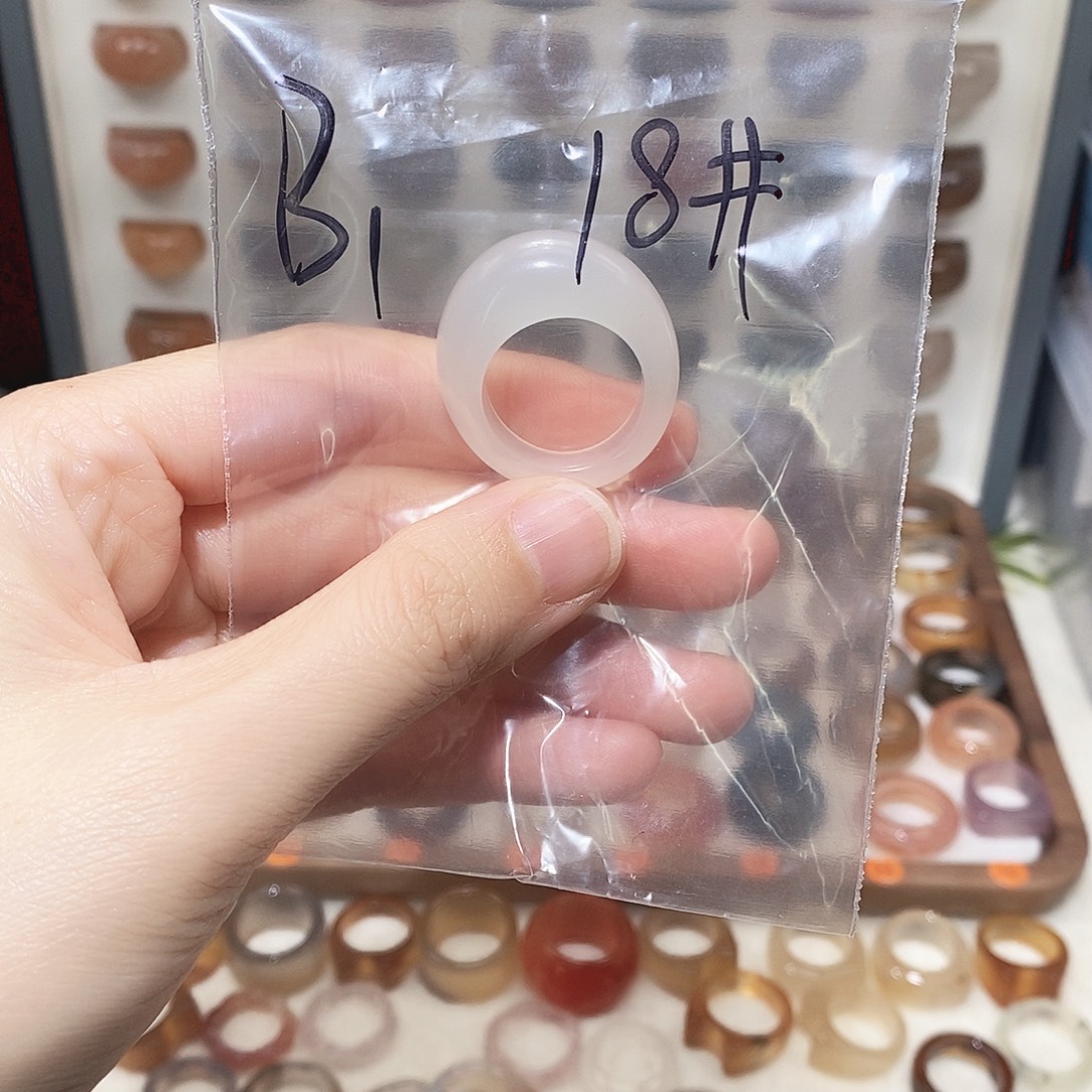玛瑙/玉髓未镶嵌戒指港18码