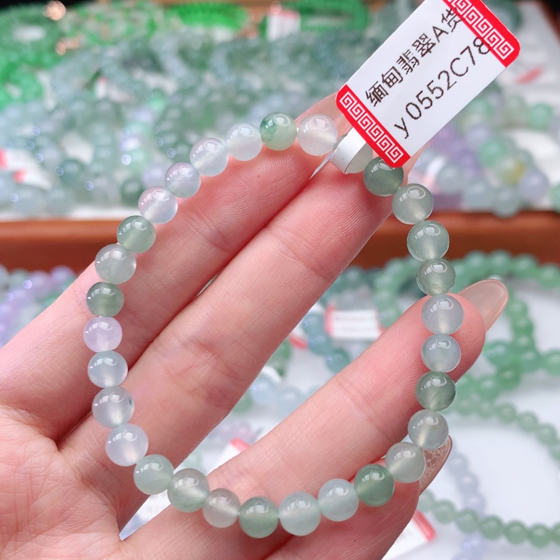 翡翠手链未镶嵌t****z翡翠6mm