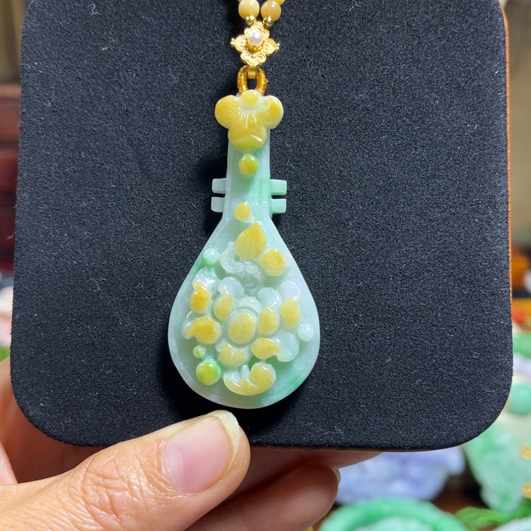 翡翠未镶嵌颈饰天然翡翠