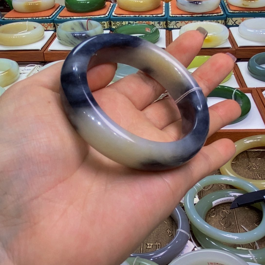 和田玉籽青花53未镶嵌꧁****꧂