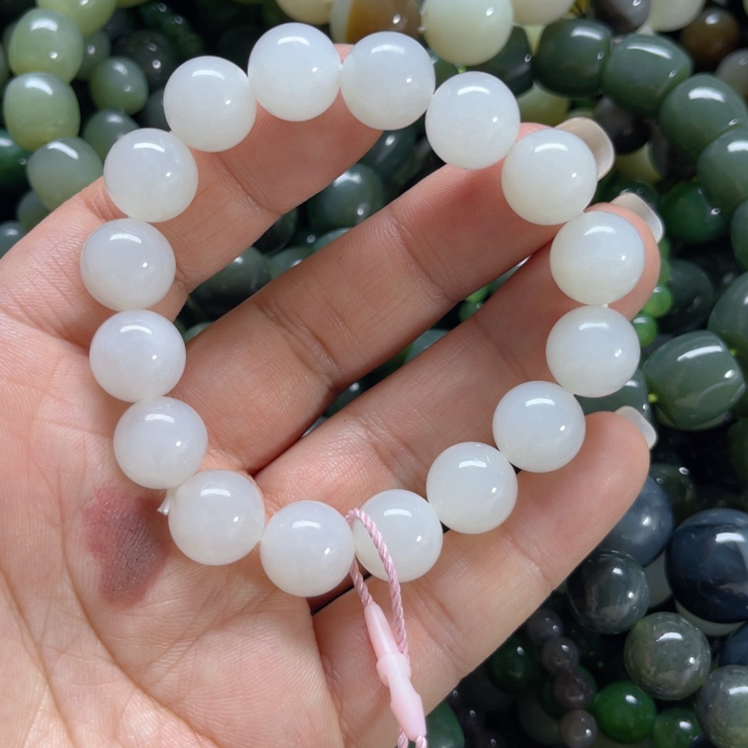 和田玉手链未镶嵌