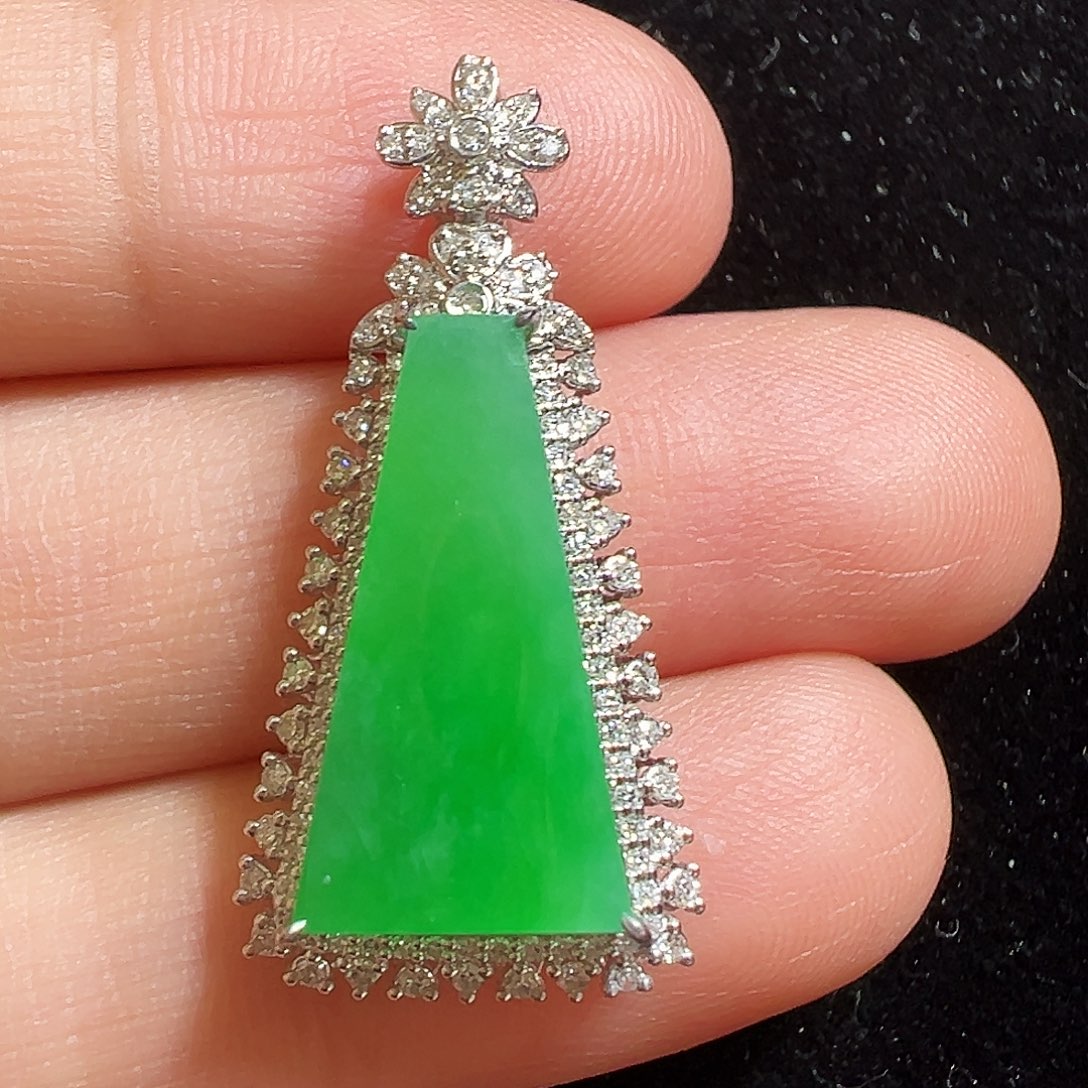 翡翠18K金镶嵌吊坠(不含链)