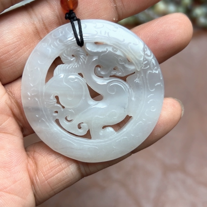 石英岩玉手镯合金