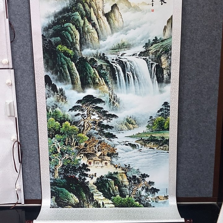 装裱好书法国画作品