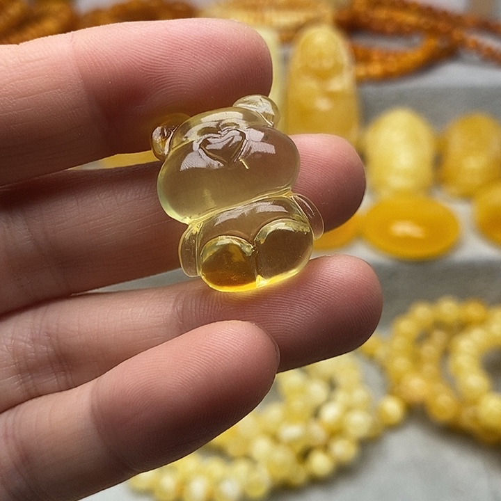 琥珀颈饰未镶嵌立体小熊，金珀琥珀