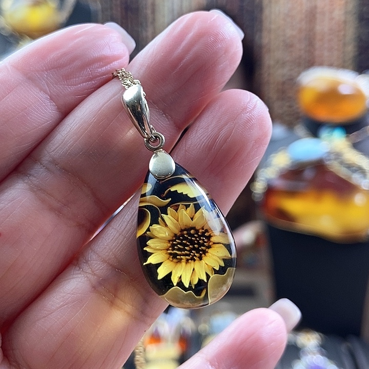 琥珀银S925镶嵌颈饰吊坠