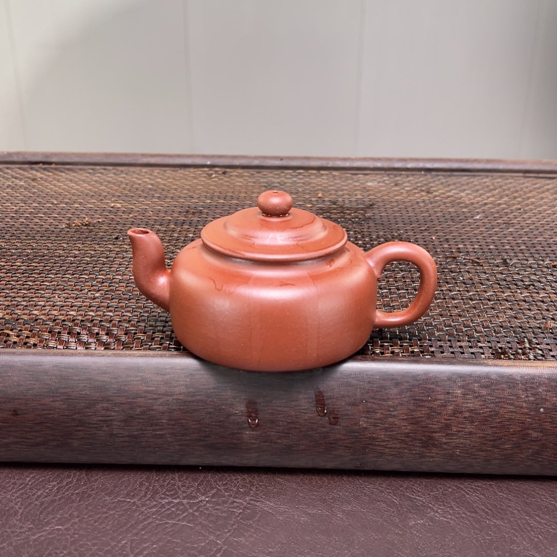 茶壶紫砂汽修厂和机械设备