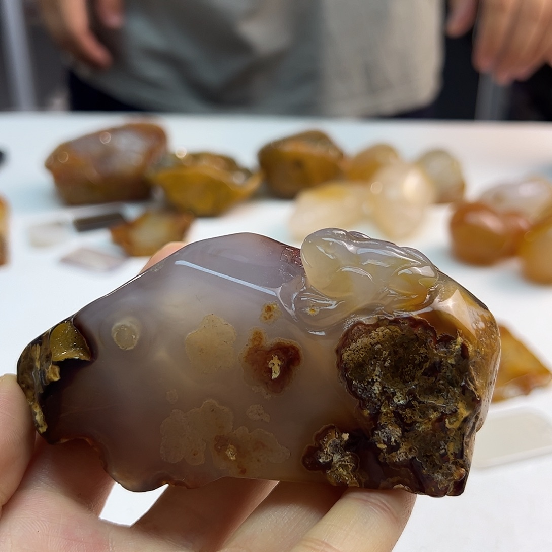 玛瑙/玉髓未镶嵌颈饰