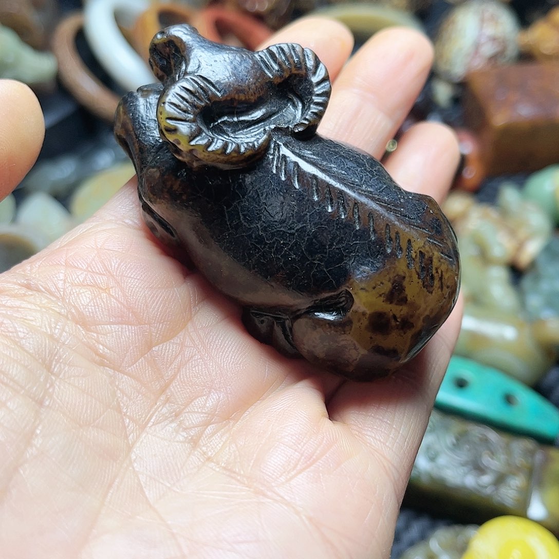 白玉菩提吊坠摆件