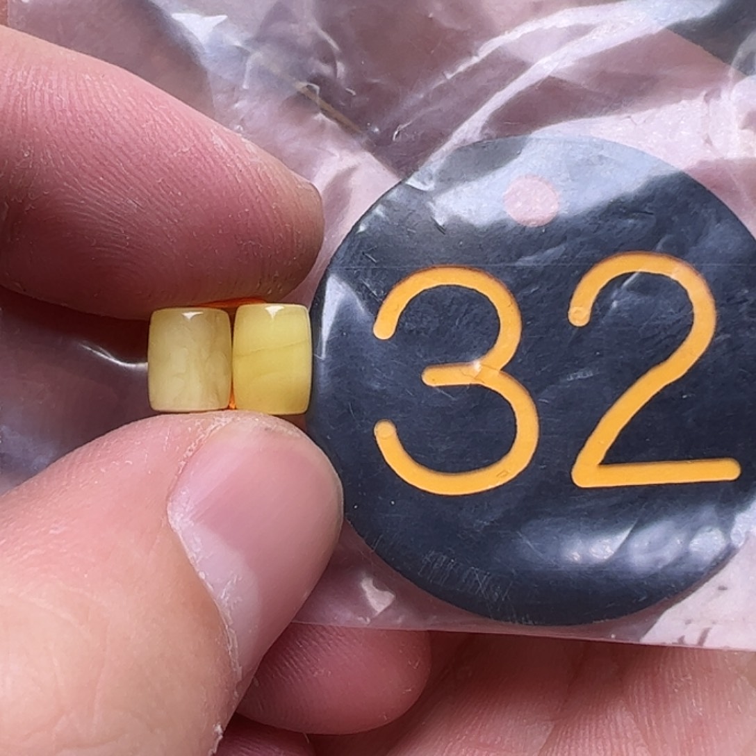 蜜蜡未镶嵌珠宝奇石5.8mm