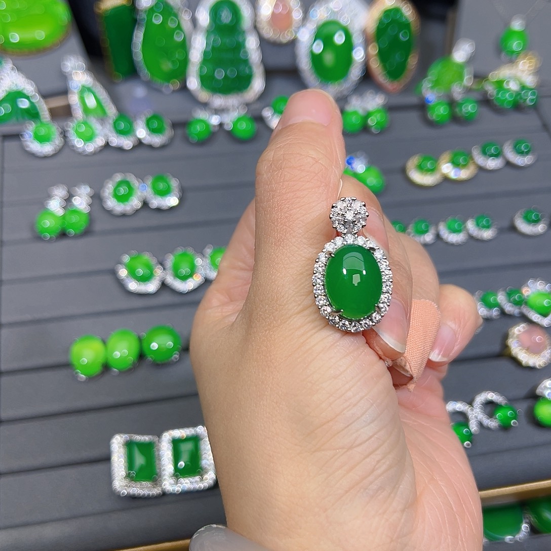 玛瑙/玉髓合金颈饰