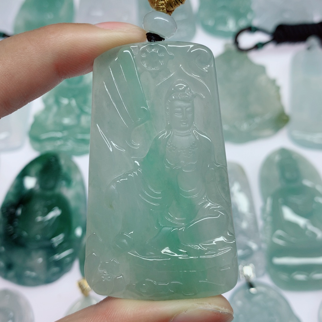 翡翠未镶嵌挂件观音