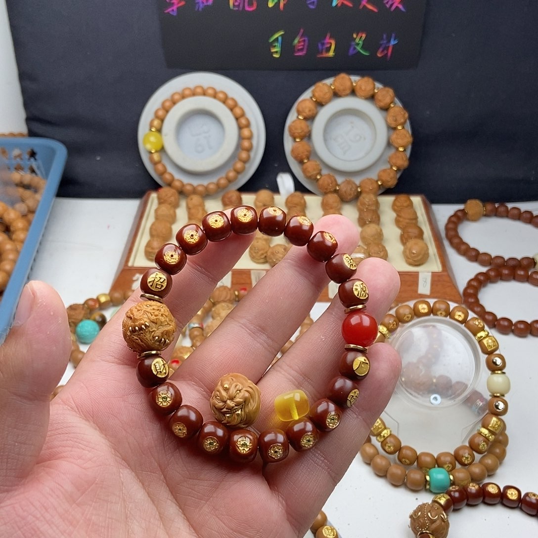 揽***南吊坠猴头核桃老型