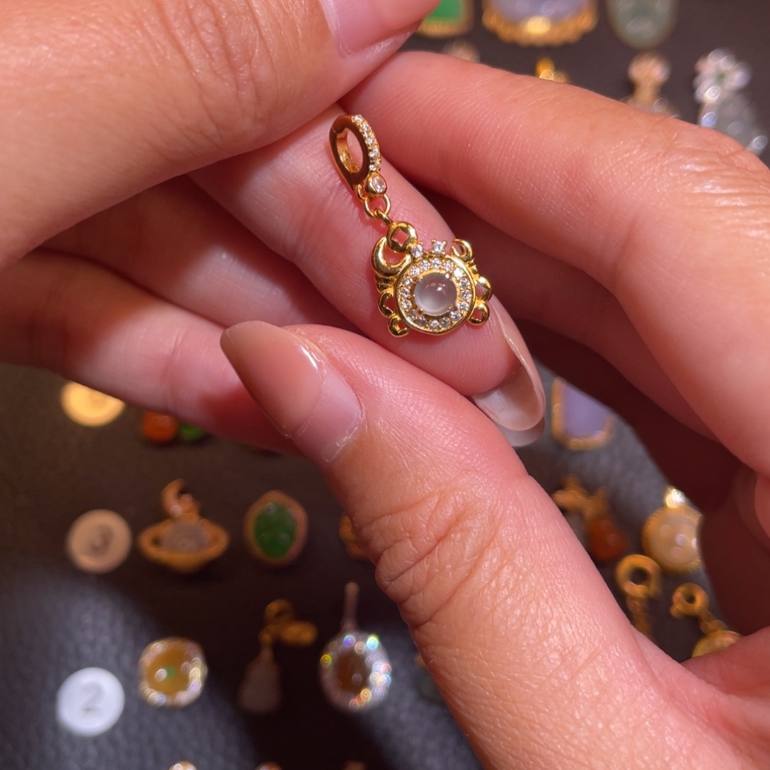 翡翠银S925镶嵌颈饰