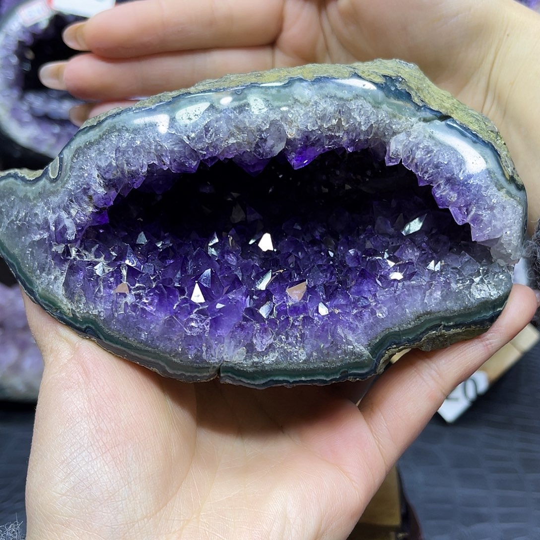 大型摆件（非配饰）紫晶未镶嵌