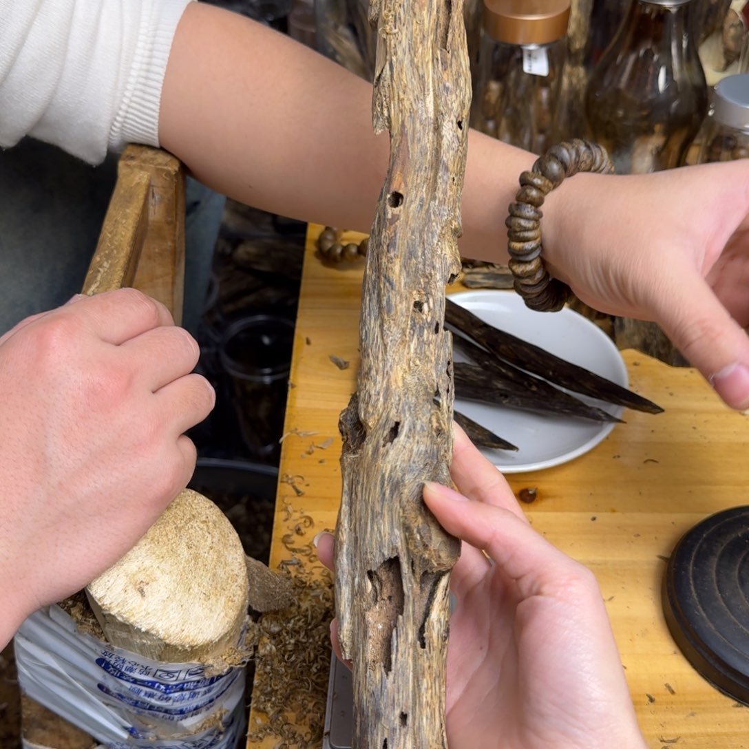 沉香沉香碎屑白棋品种块料115克