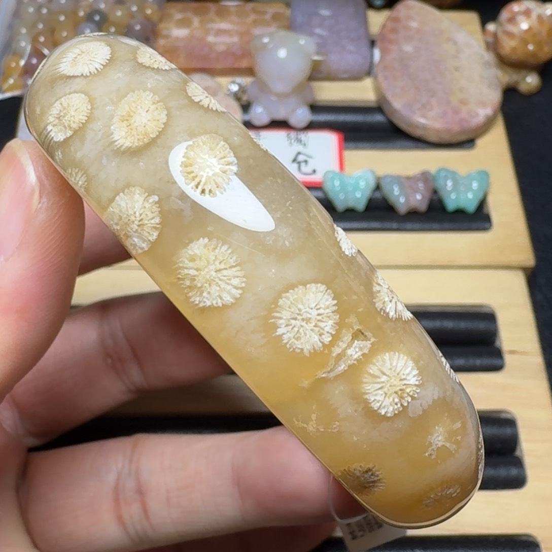 硅化玉纯天然色有机玉石未镶嵌57圈口冰晶骨骼花