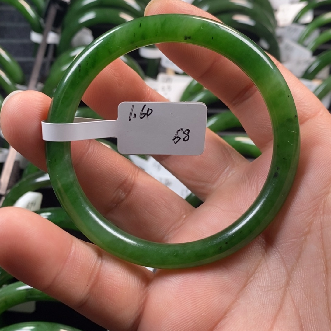 和田玉（碧玉）未镶嵌手镯58