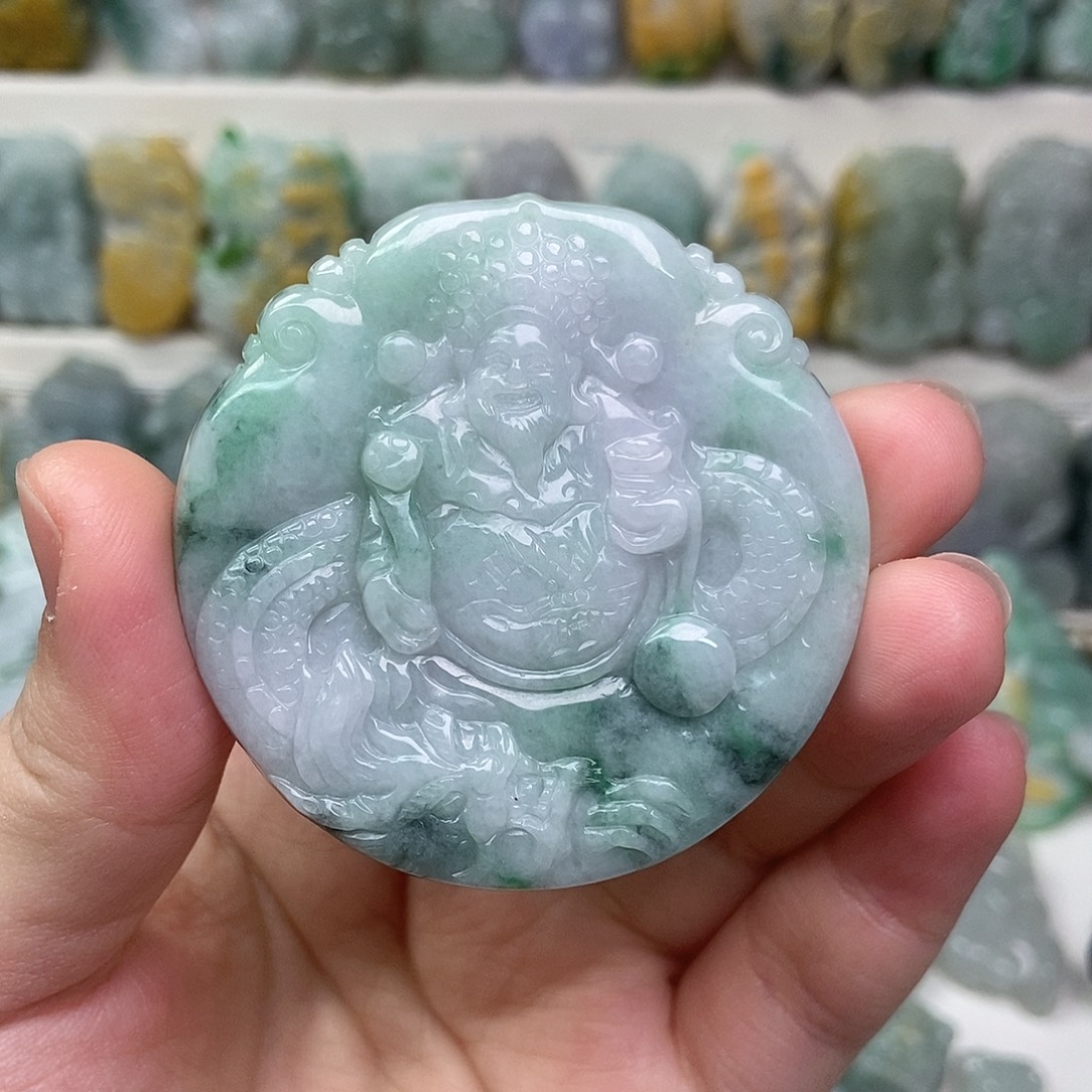 翡翠未镶嵌吊坠(赠链)