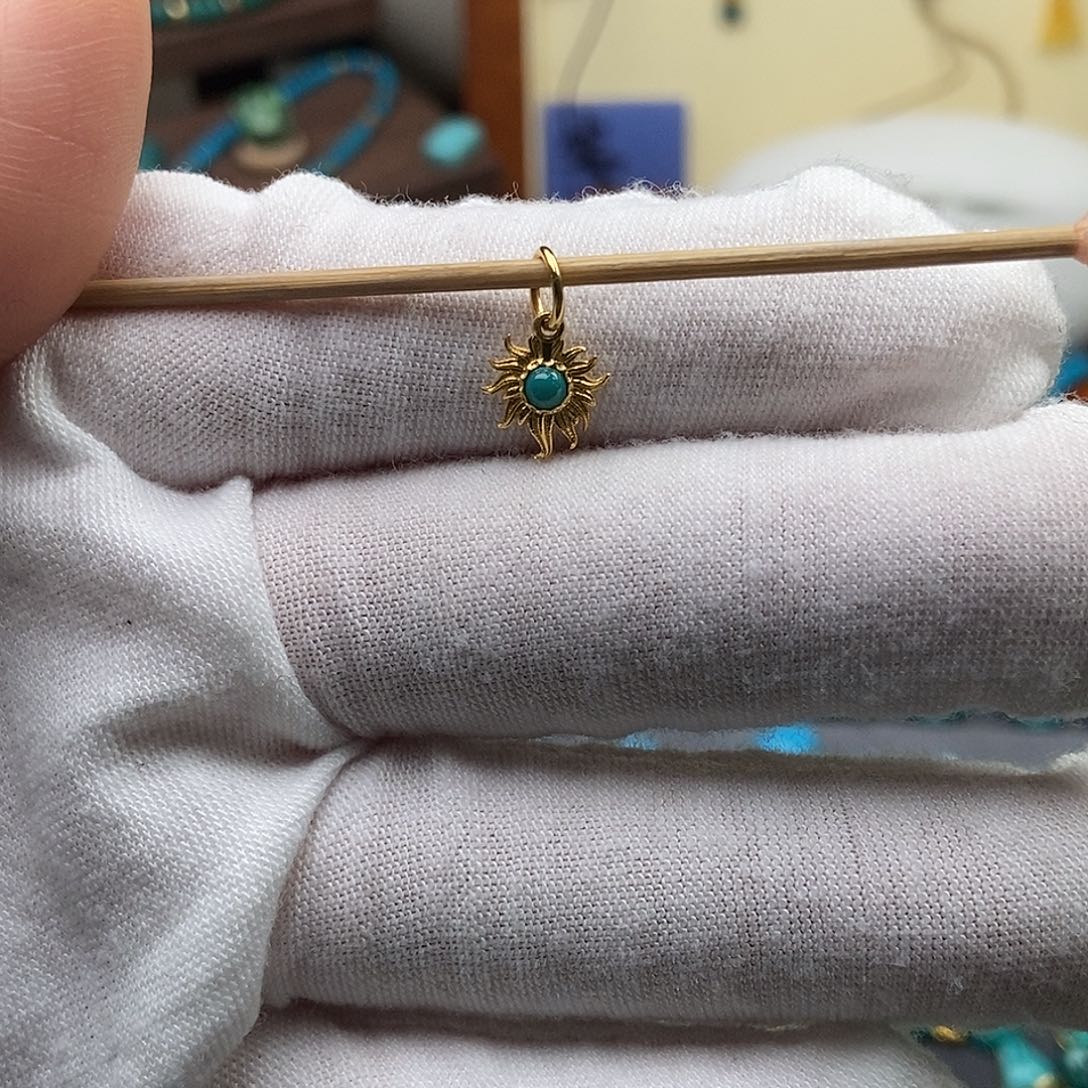 绿松石18K金镶嵌绿松石配饰h