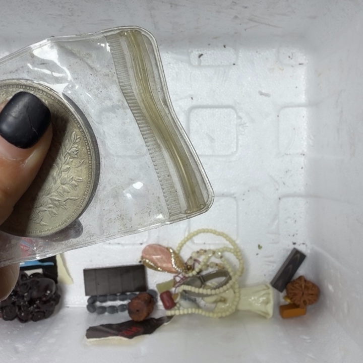 舞***由民俗物件杂项专拍