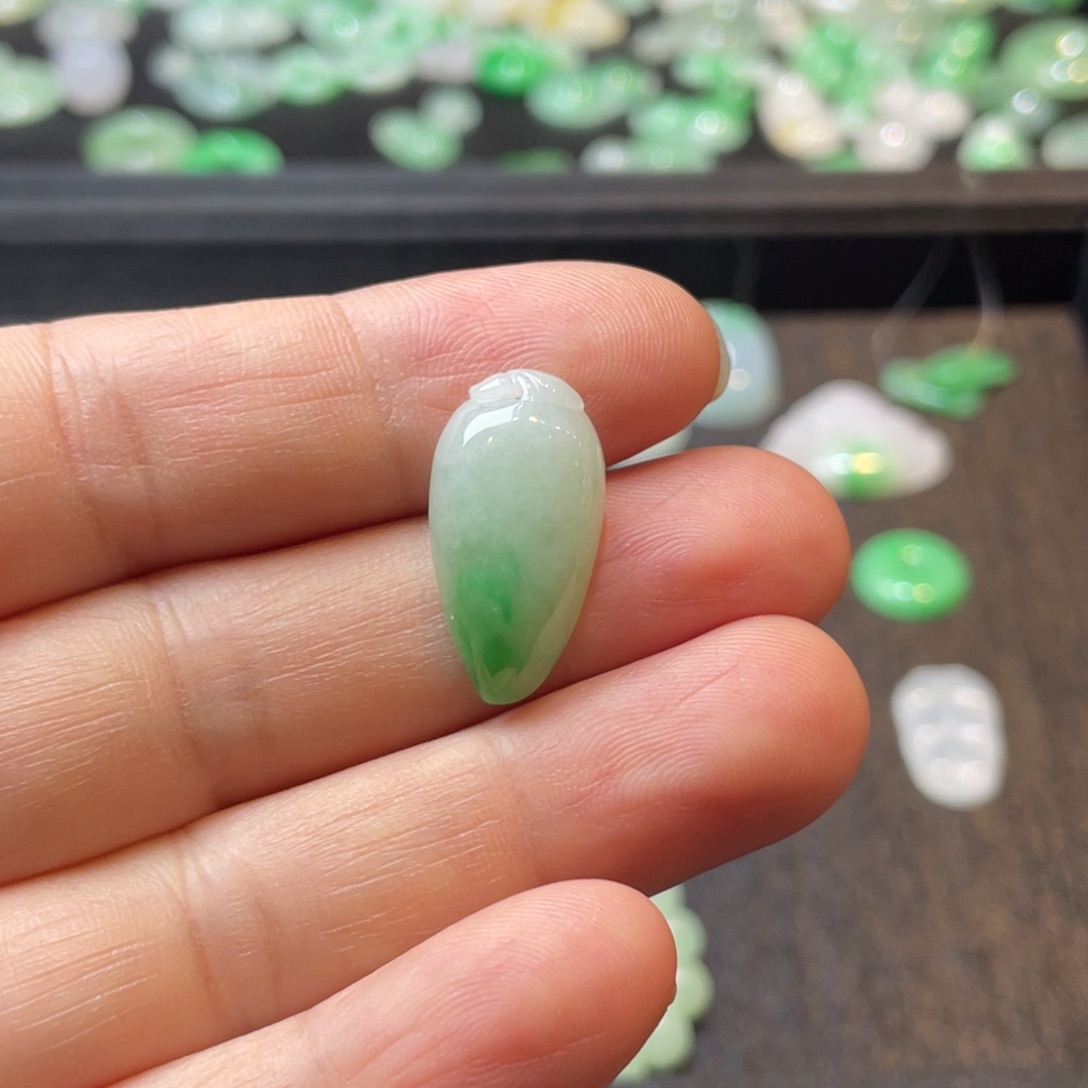 翡翠未镶嵌吊坠(不含链)福瓜